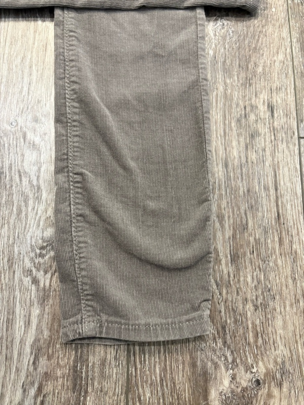 LOFT Modern Skinny Corduroy Pants- Size 25/0 - Picture 4 of 8